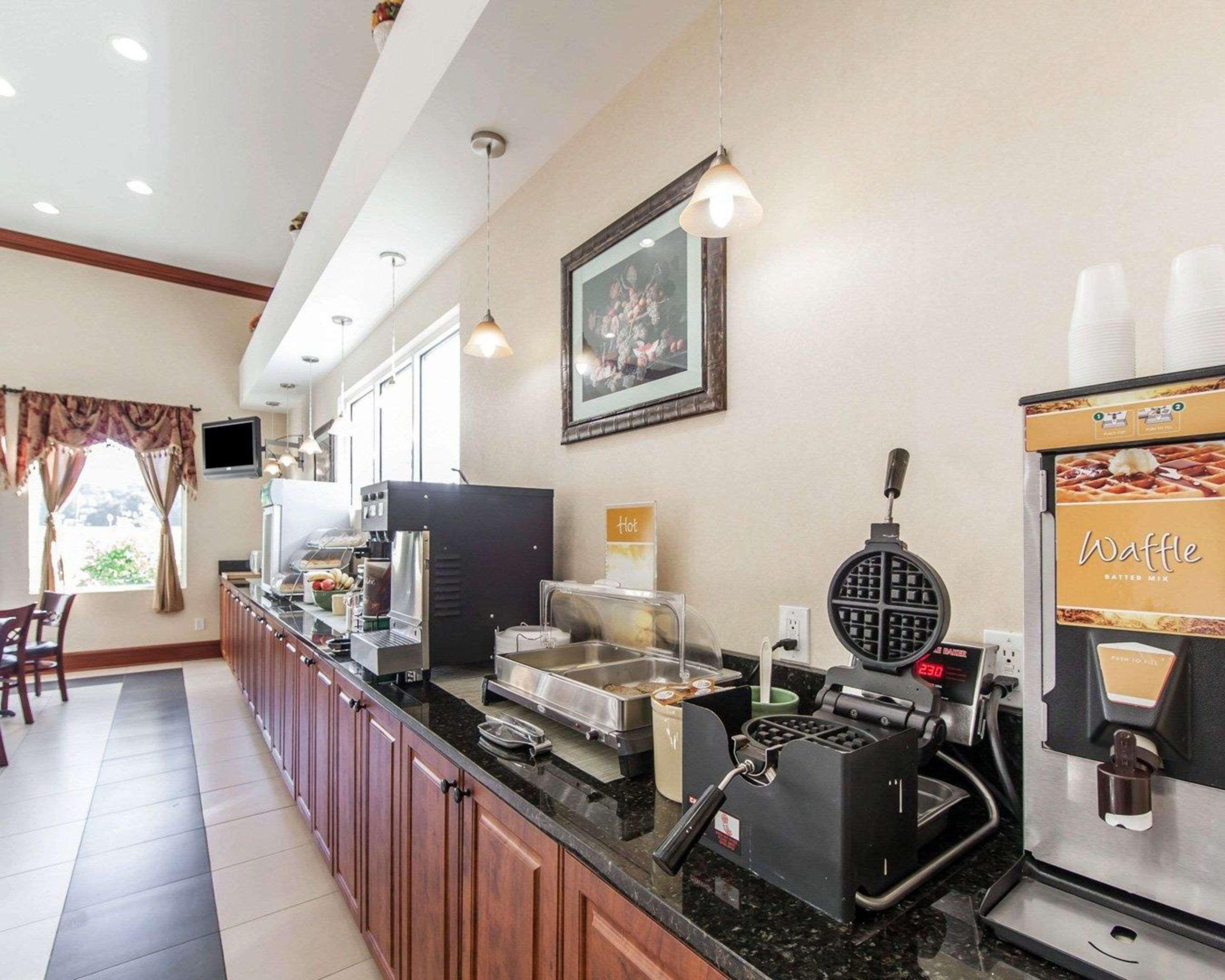Quality Inn & Suites Cartersville Eksteriør bilde