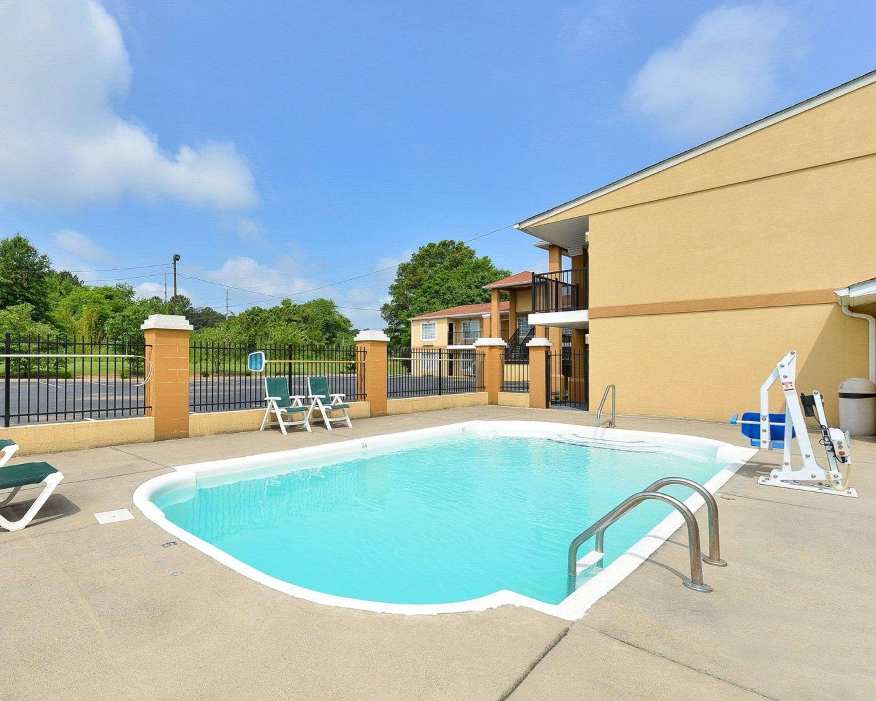 Quality Inn & Suites Cartersville Eksteriør bilde